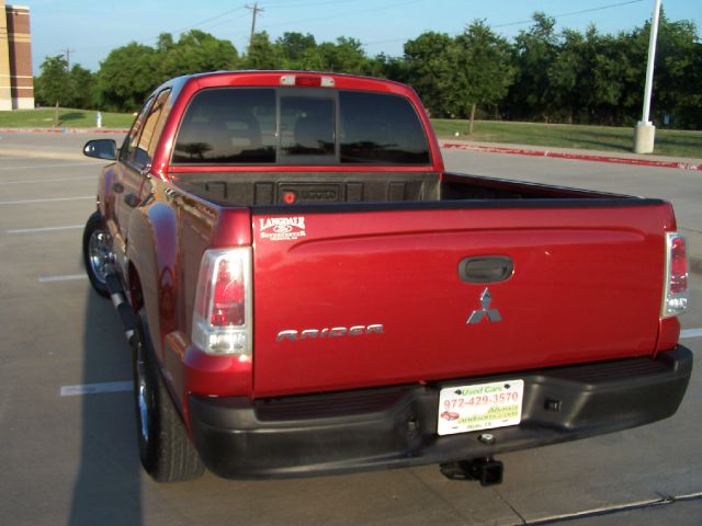 2006 Mitsubishi Raider Excab SR5 4X4