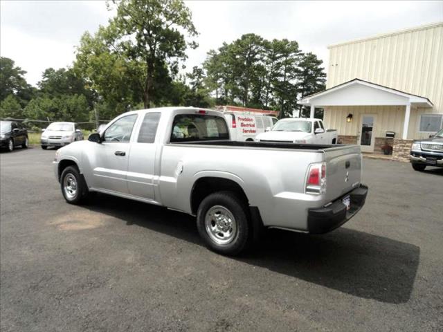 2007 Mitsubishi Raider Cx/cxl