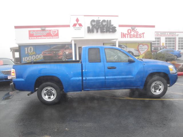 2008 Mitsubishi Raider Touring W/nav.sys