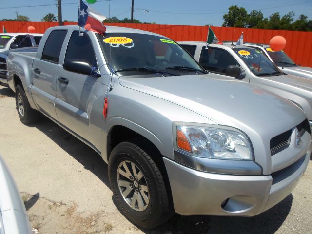 2008 Mitsubishi Raider Excab SR5 4X4