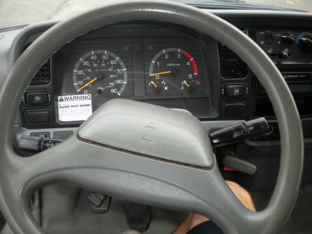 2001 Mitsubishi fuso fe-sp Unknown