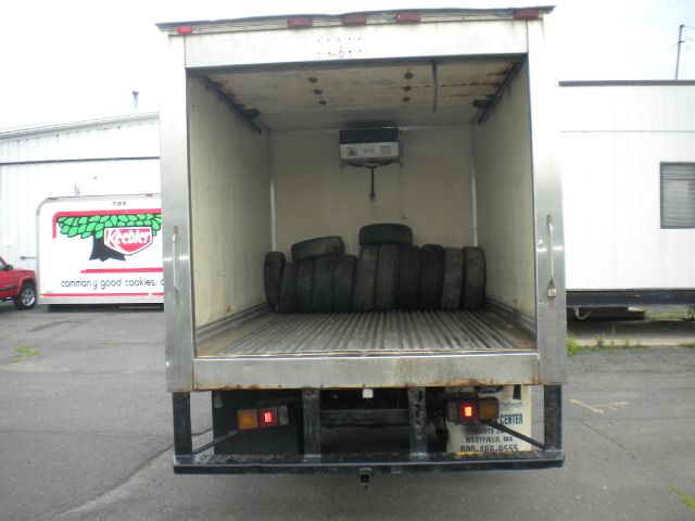 2001 Mitsubishi fuso fe-sp Unknown