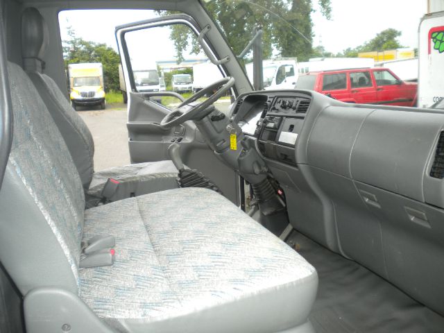 2001 Mitsubishi fuso fe-sp Unknown