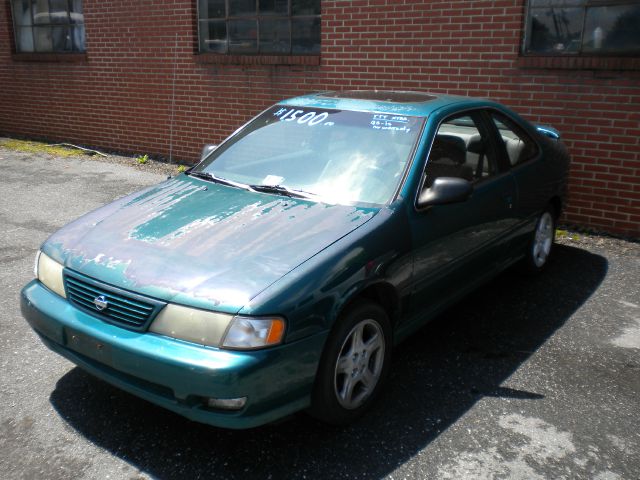 1995 Nissan 200SX Crew Cab Standard Box 4-wheel Drive SLE