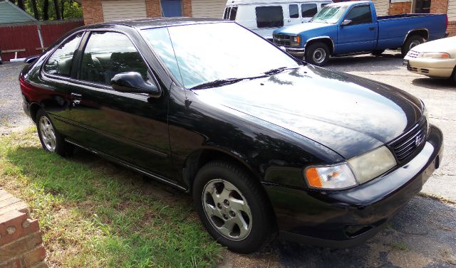 1997 Nissan 200SX SE