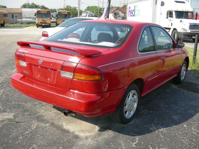 1997 Nissan 200SX SE