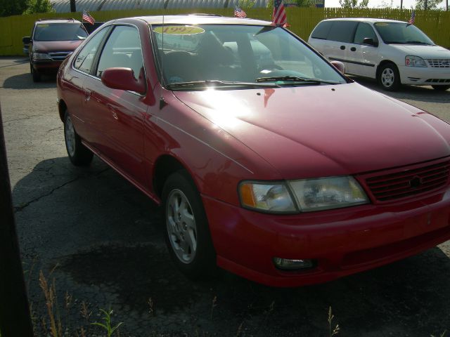 1997 Nissan 200SX SE