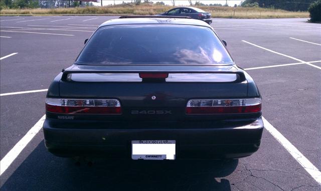 1993 Nissan 240SX AWD, REAR DVD, Navigation, 3RD ROW, Mem/heat Seats