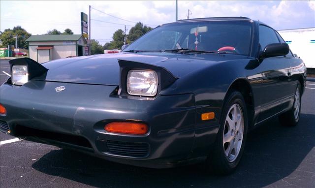 1993 Nissan 240SX AWD, REAR DVD, Navigation, 3RD ROW, Mem/heat Seats