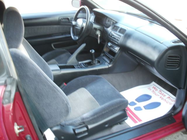 1996 Nissan 240SX 4dr Sdn SL Auto Sedan