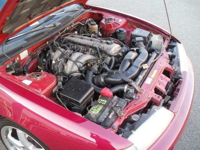 1996 Nissan 240SX 4dr Sdn SL Auto Sedan