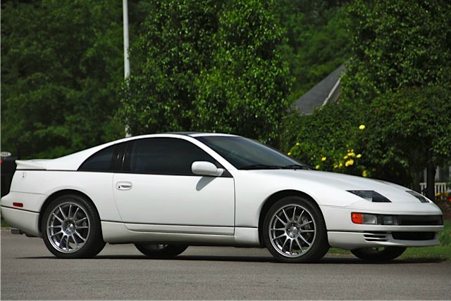1990 Nissan 300ZX 4dr Sdn I4 Auto GLS