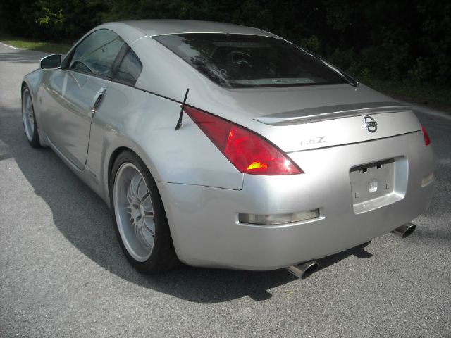2003 Nissan 350Z SLE2 AWD
