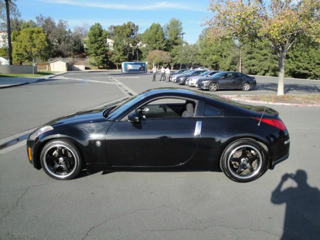 2003 Nissan 350Z 5DR 7-pass VAN I4 FWD