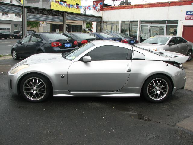2003 Nissan 350Z 4dr Sdn I4 Auto 1.8 S
