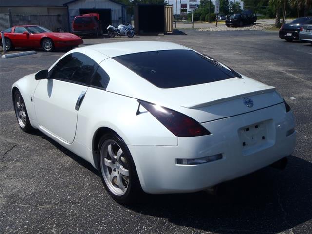 2003 Nissan 350Z Unknown