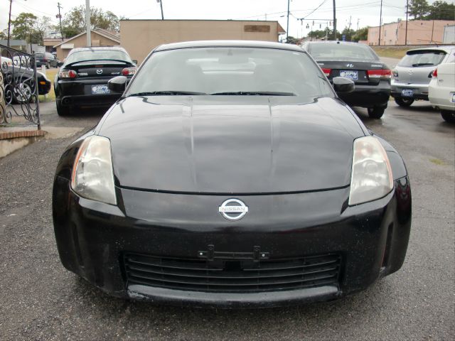 2003 Nissan 350Z Base