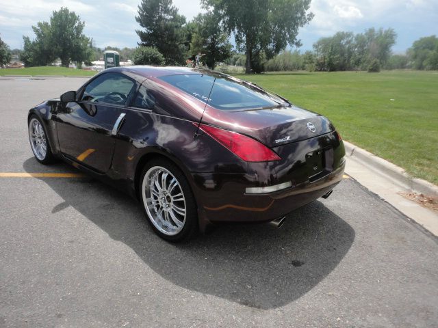 2003 Nissan 350Z Base
