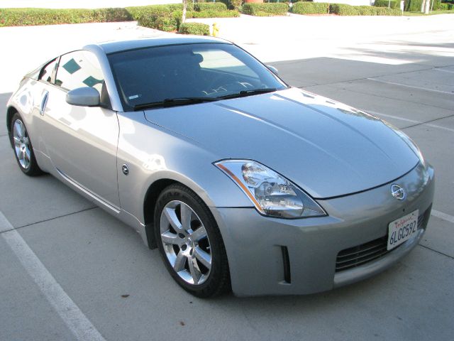 2003 Nissan 350Z 4dr Sdn I4 Auto 1.8 S