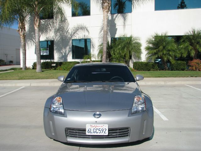 2003 Nissan 350Z 4dr Sdn I4 Auto 1.8 S