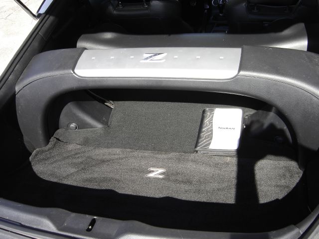 2003 Nissan 350Z Base