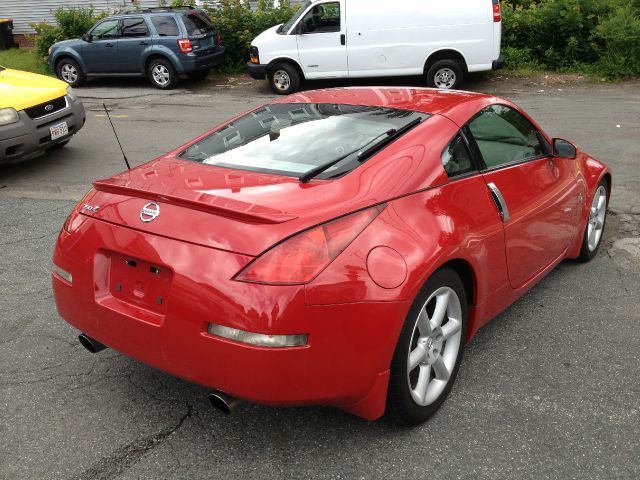 2004 Nissan 350Z Unknown