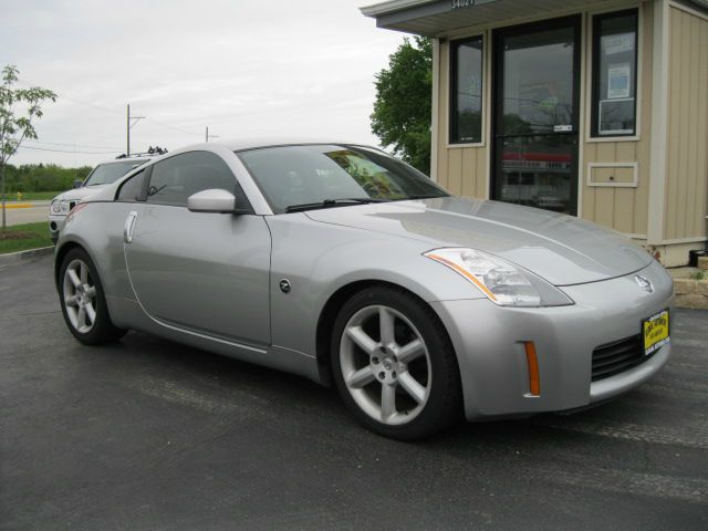 2004 Nissan 350Z Base