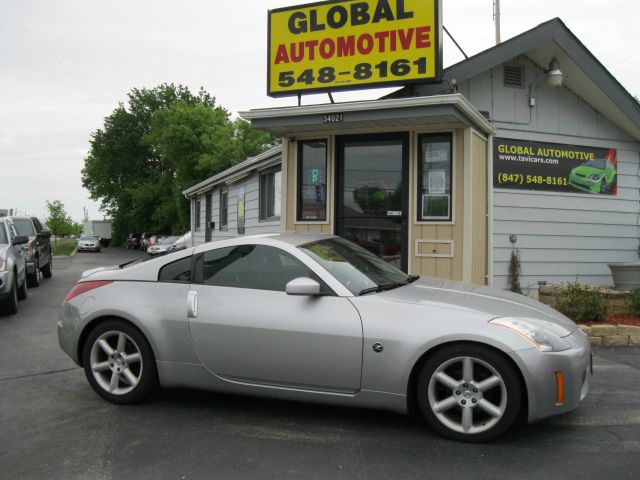 2004 Nissan 350Z Base