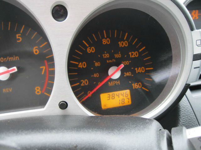 2004 Nissan 350Z Base