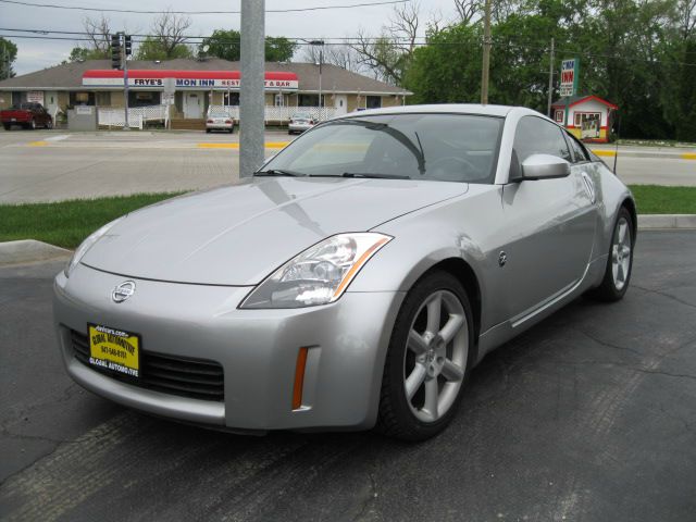 2004 Nissan 350Z Base