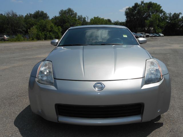 2004 Nissan 350Z 5DR 7-pass VAN I4 FWD