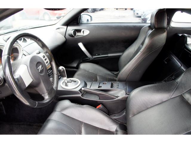 2004 Nissan 350Z Unknown