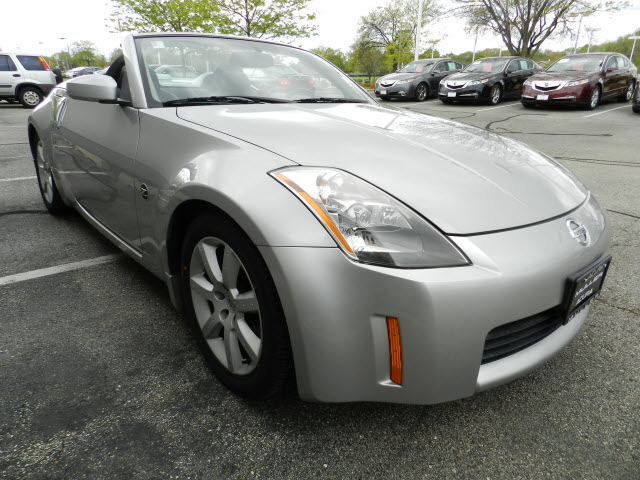 2004 Nissan 350Z 5DR 7-pass VAN I4 FWD