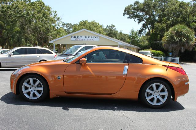 2004 Nissan 350Z 5DR 7-pass VAN I4 FWD
