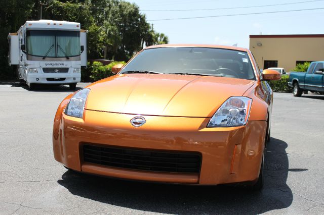 2004 Nissan 350Z 5DR 7-pass VAN I4 FWD