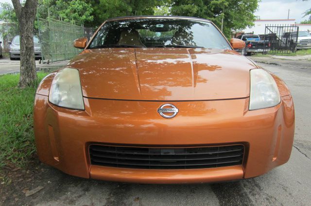 2004 Nissan 350Z 5DR 7-pass VAN I4 FWD