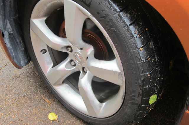 2004 Nissan 350Z 5DR 7-pass VAN I4 FWD