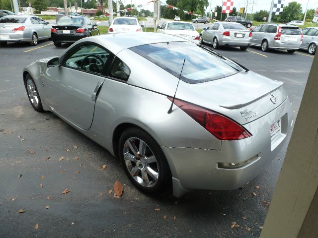 2004 Nissan 350Z Lariat 4WD FX4