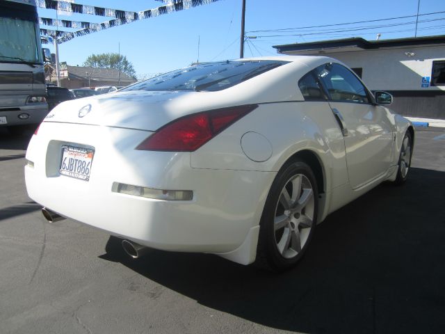 2005 Nissan 350Z 5DR 7-pass VAN I4 FWD