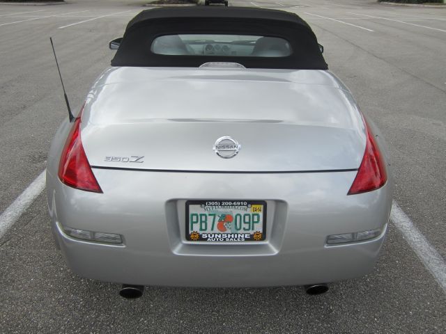 2005 Nissan 350Z 5DR 7-pass VAN I4 FWD
