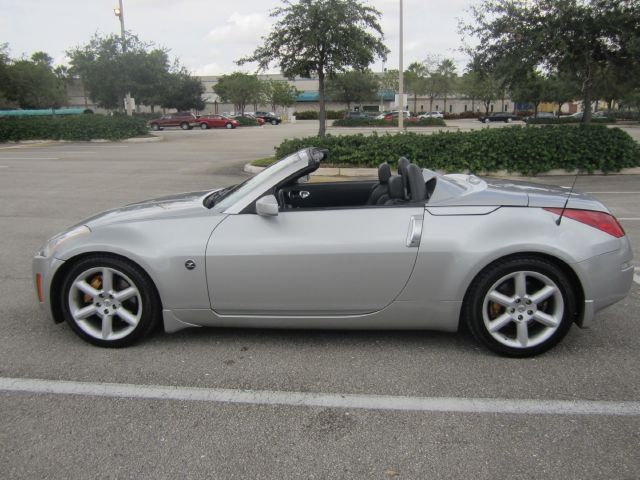 2005 Nissan 350Z 5DR 7-pass VAN I4 FWD