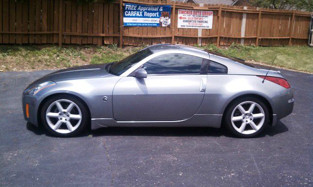 2005 Nissan 350Z Base