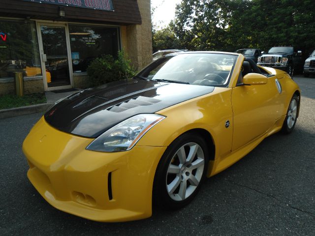 2005 Nissan 350Z 5DR 7-pass VAN I4 FWD