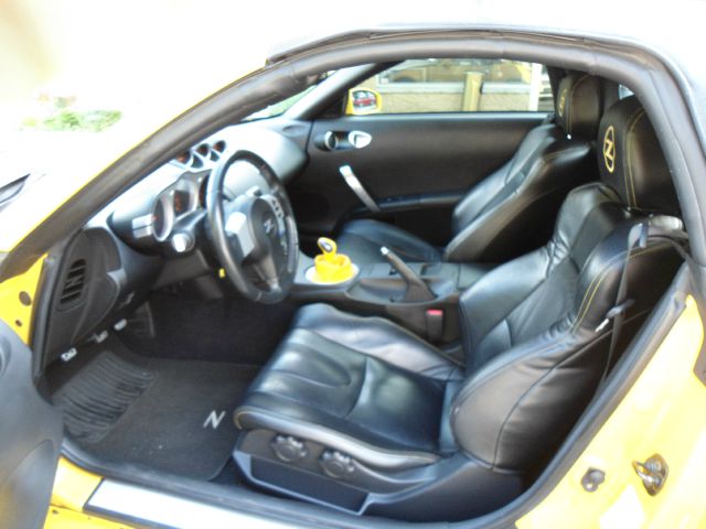 2005 Nissan 350Z 5DR 7-pass VAN I4 FWD
