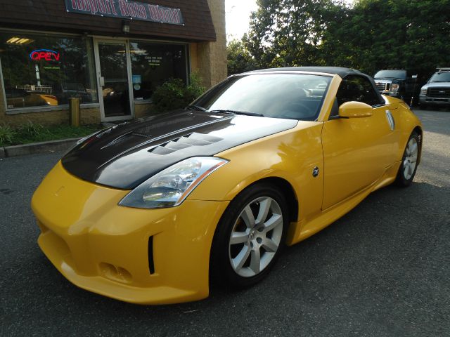 2005 Nissan 350Z 5DR 7-pass VAN I4 FWD