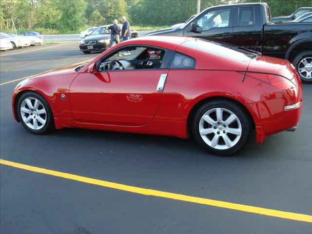 2005 Nissan 350Z Supercrew-short-xlt-4wd-cd Player