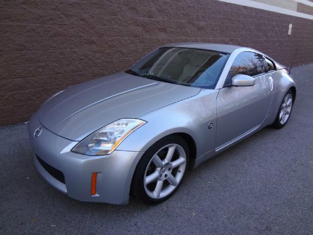 2005 Nissan 350Z 5DR 7-pass VAN I4 FWD