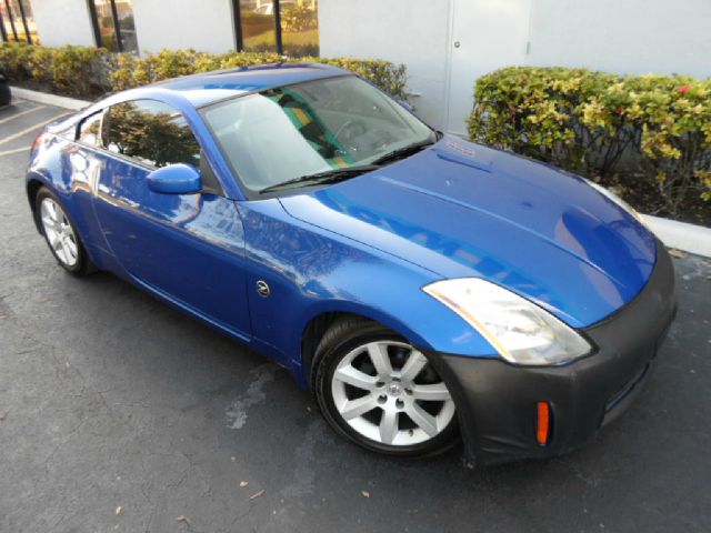 2005 Nissan 350Z Sport Slt(third ROW Seating