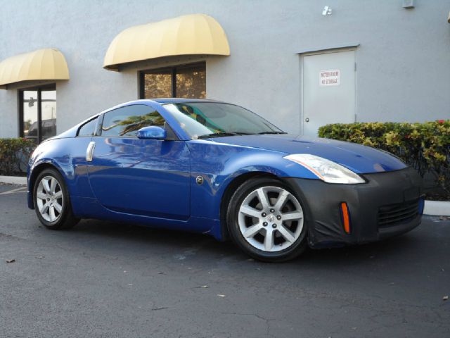 2005 Nissan 350Z Sport Slt(third ROW Seating
