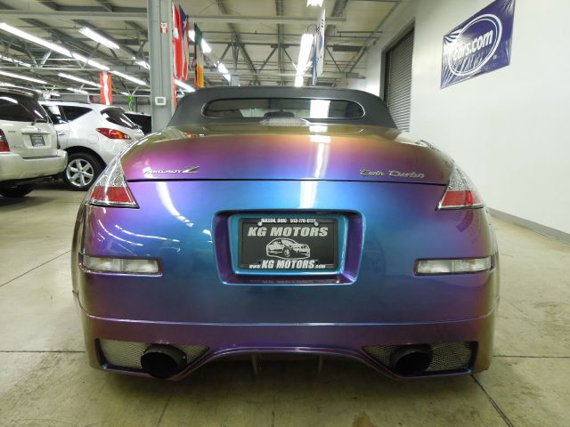 2005 Nissan 350Z 2006 Mercury